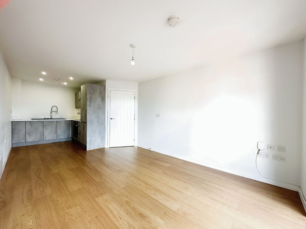 Property photo 1 of 7 Picture No. 18