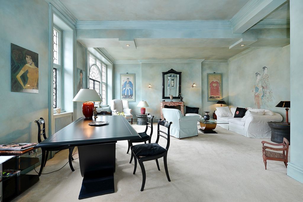 Property photo 3 of 10 Picture 3