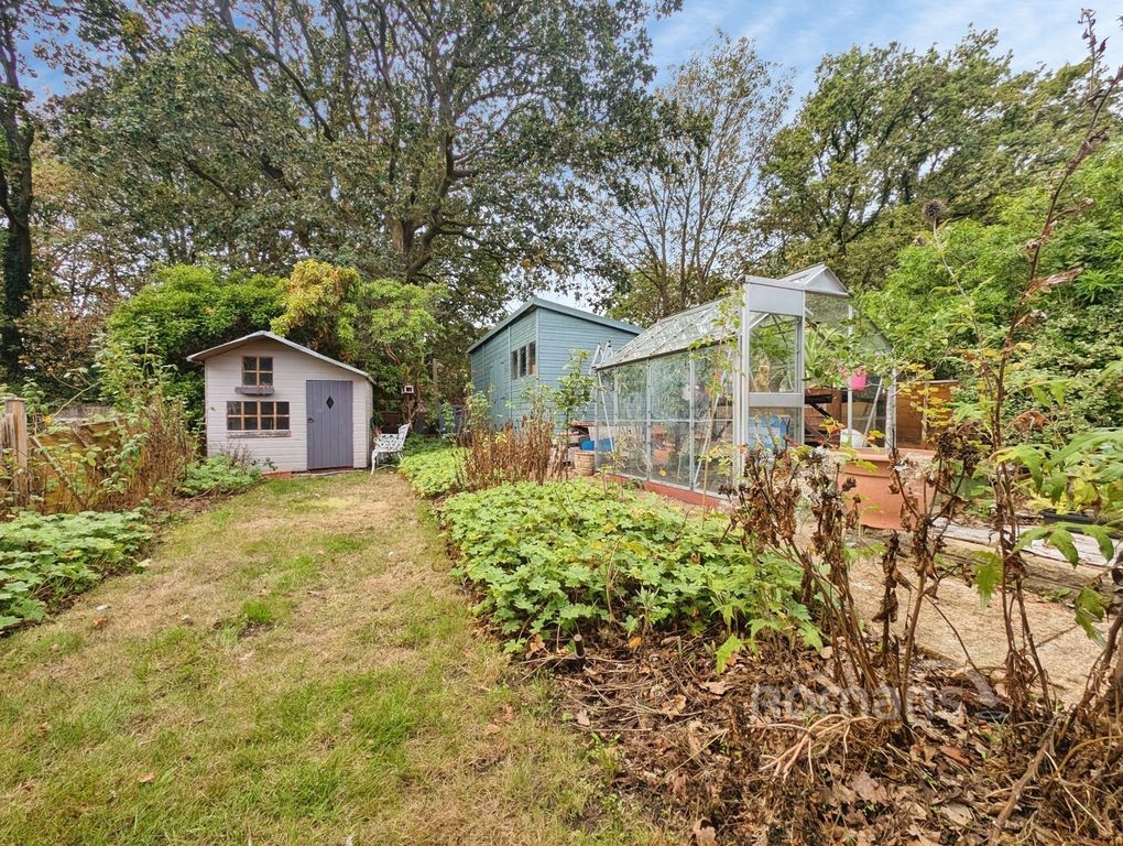 Property photo 2 of 13 Pbox-Img.Jpg