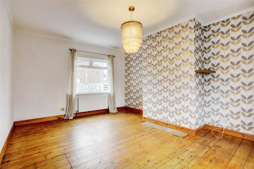 Property photo 2 of 16 Picture No. 07