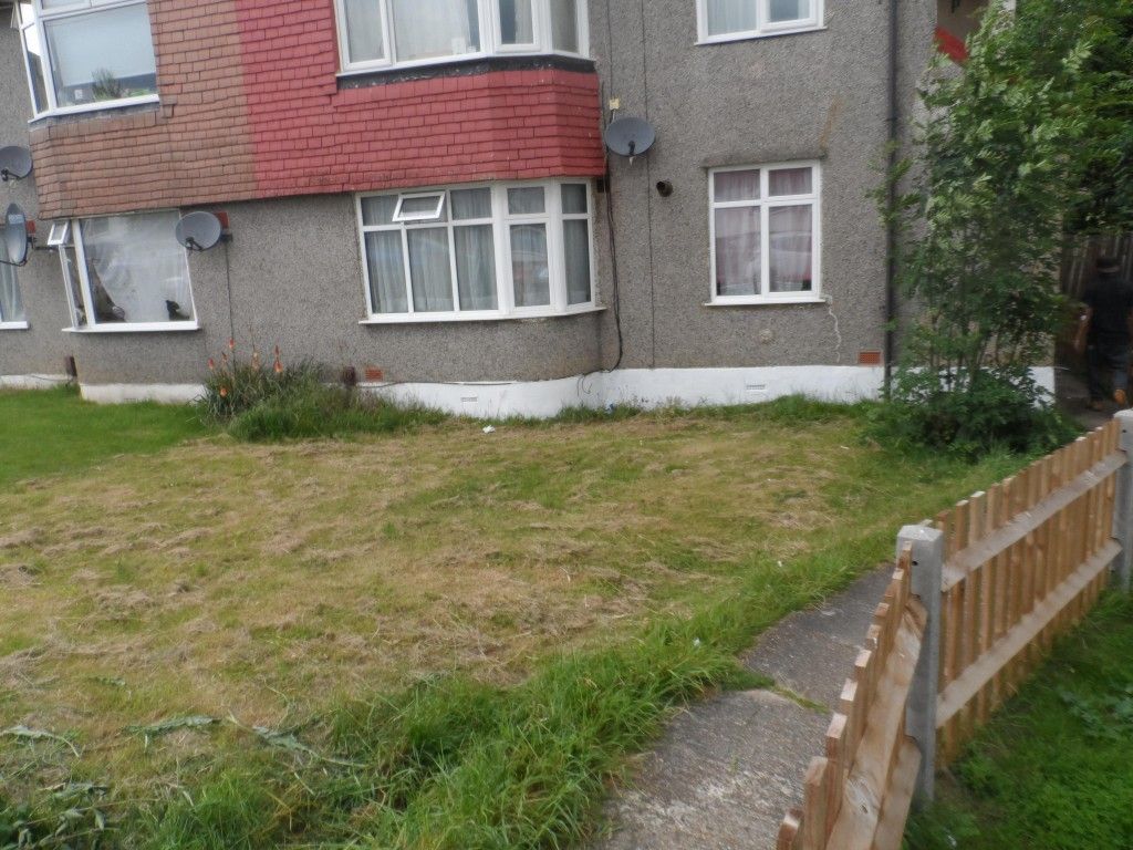 Property photo 1 of 18 2 Bedroom Flat For Rent