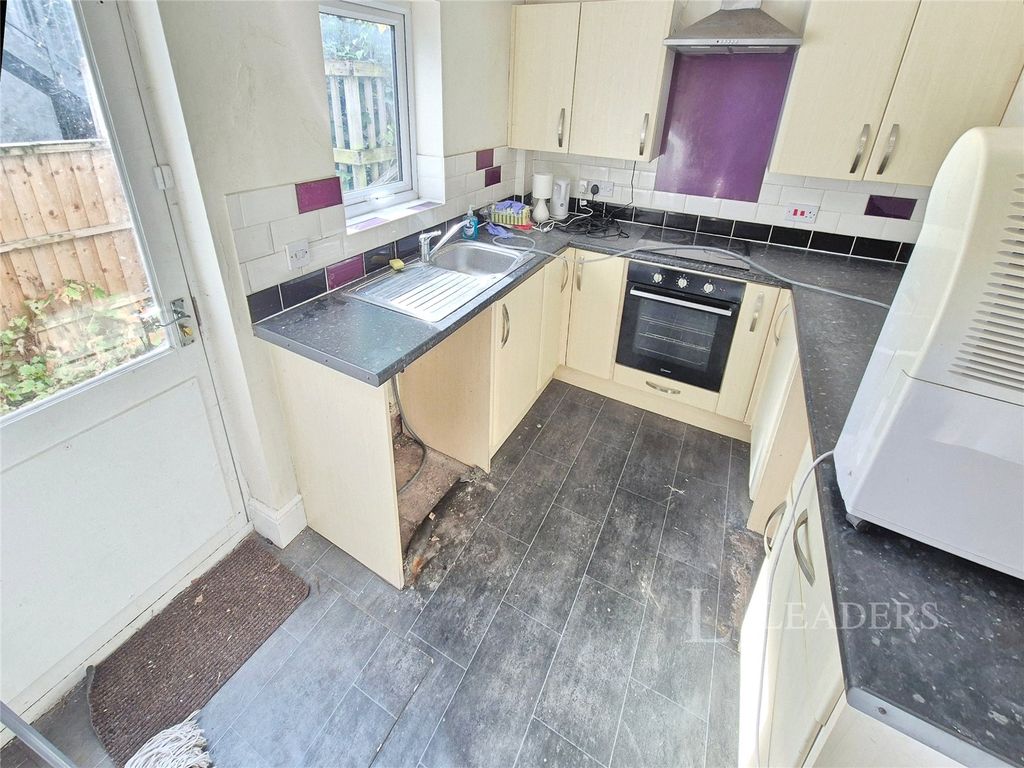 Property photo 2 of 19 Picture No. 08