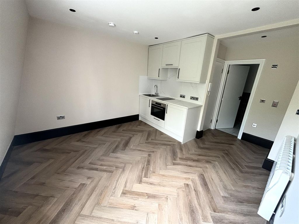 Property photo 2 of 7 Img_1129.Jpg