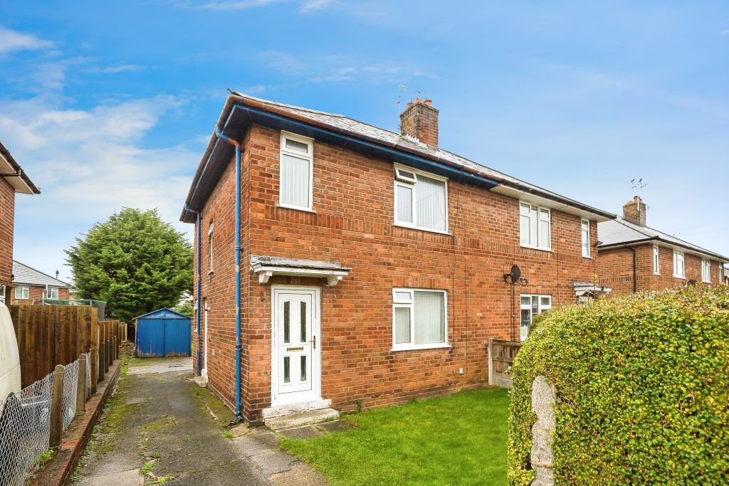 Property photo 2 of 24