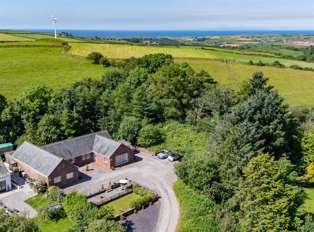 Property photo 1 of 34 Dji_20260624102727_0293_D.Jpg