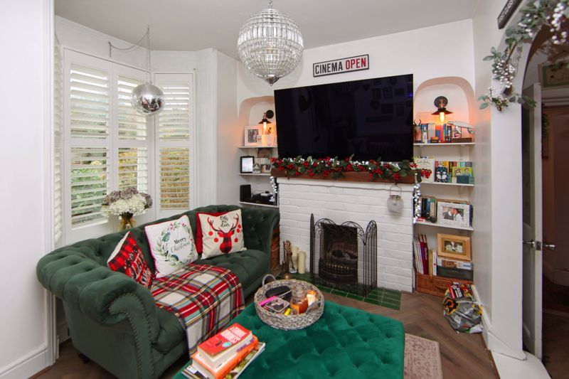 Property photo 3 of 25 Photo 5