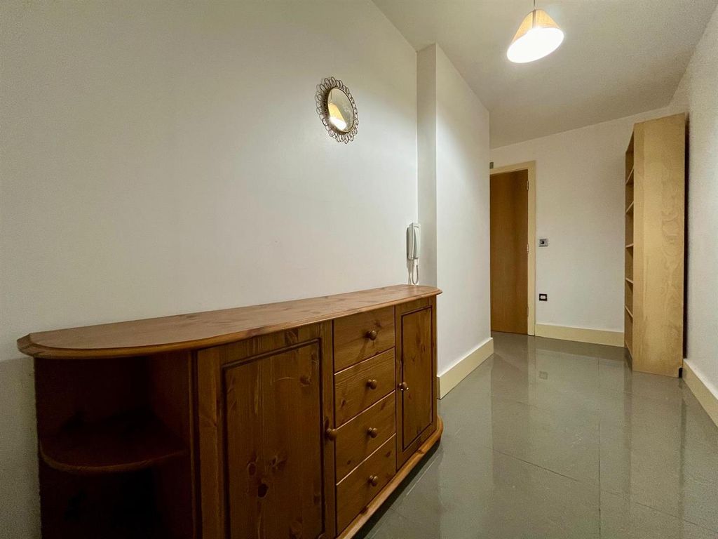 Property photo 2 of 15 Image 2025-01-29 At 11.00.25.Jpeg