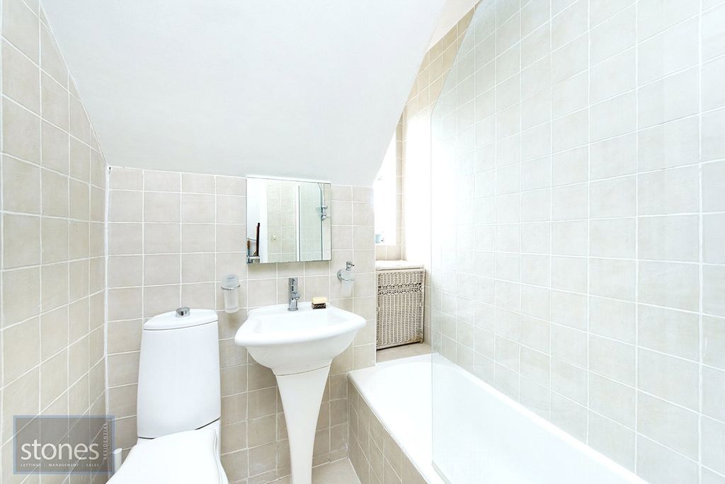 Property photo 3 of 6 Picture No. 06
