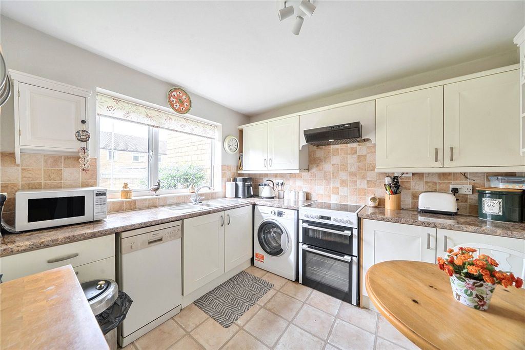 Property photo 3 of 13 Picture No. 06