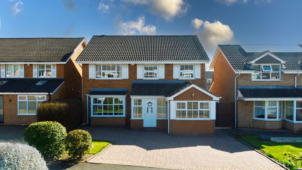 Property photo 2 of 30 3583305