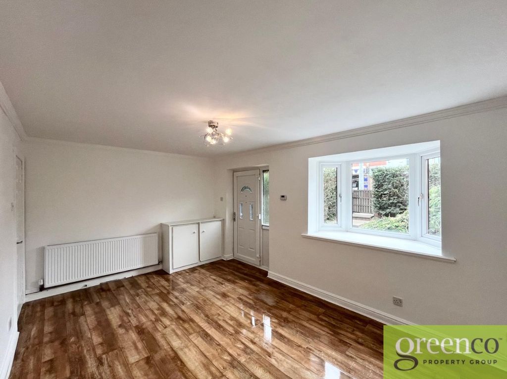 Property photo 3 of 28