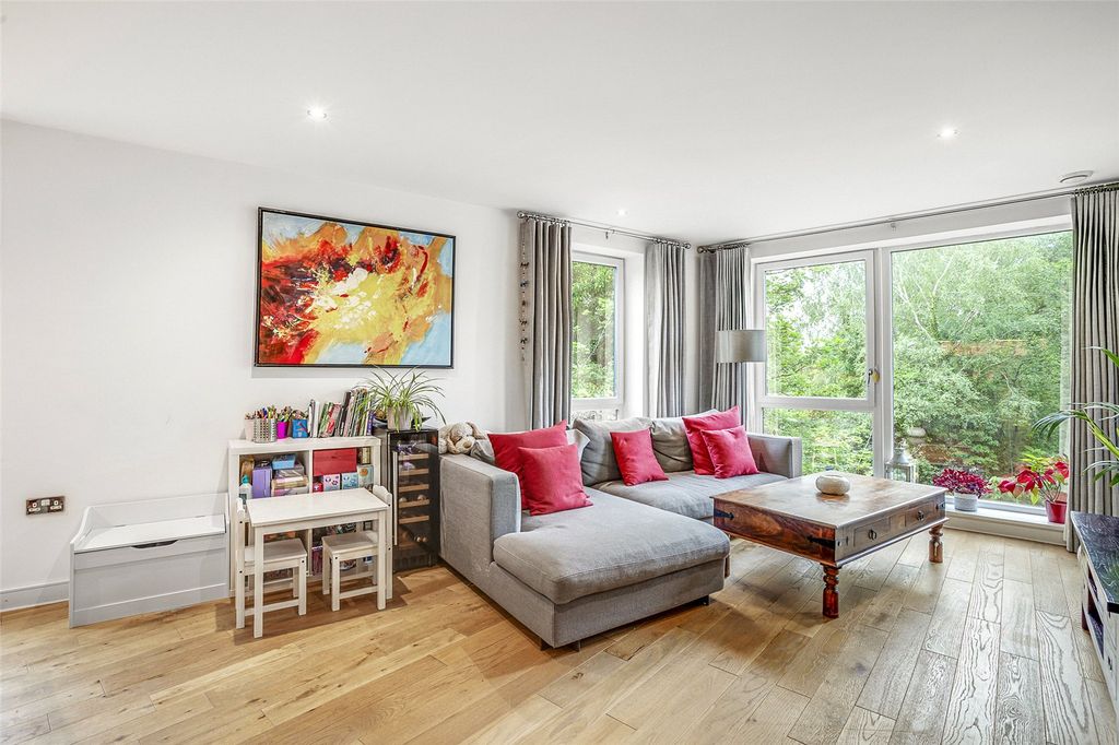 Property photo 1 of 12 Picture No. 03