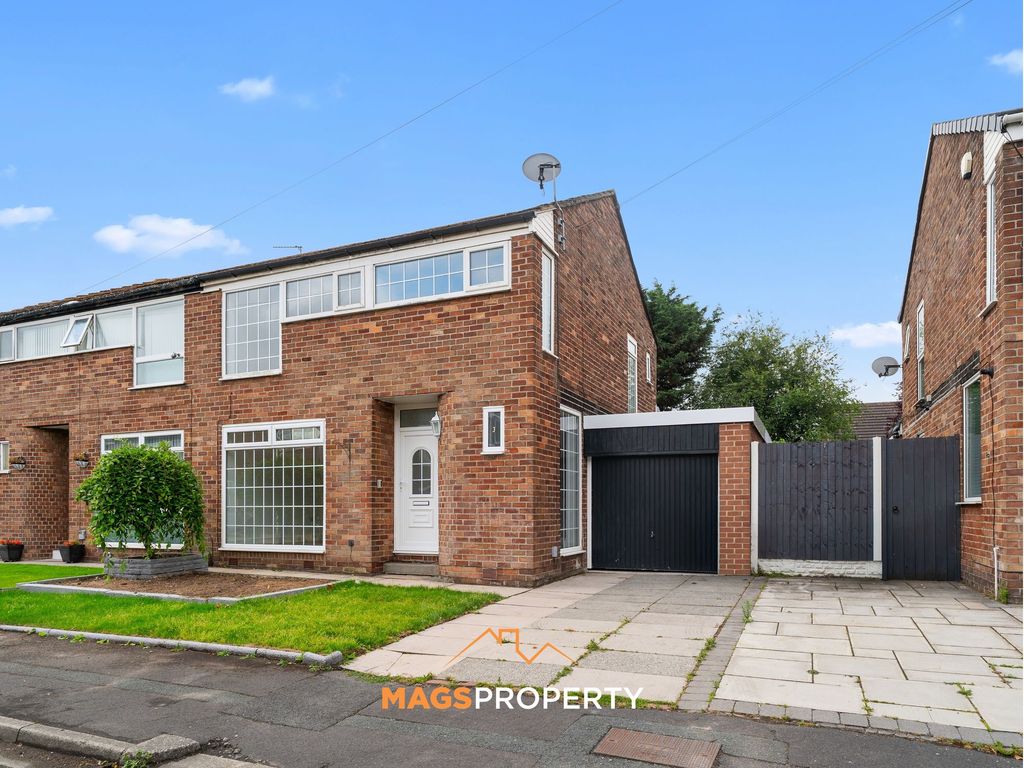 Property photo 1 of 38