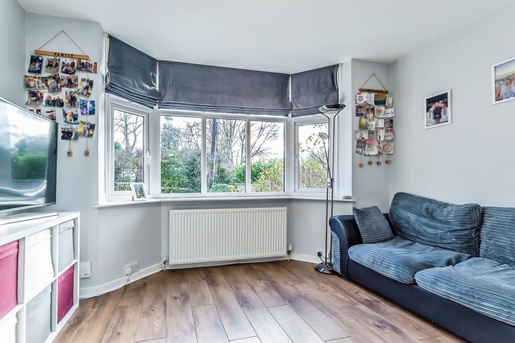 Property photo 3 of 22 Pbox-Img.Jpg