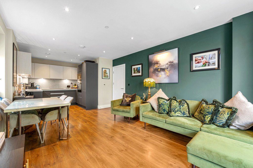 Property photo 1 of 19 Picture No. 24
