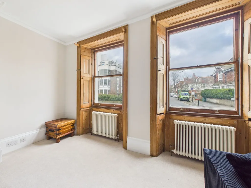 Property photo 3 of 12 Cam03987G0-Pr0296-Still013_1769013733862 (1)