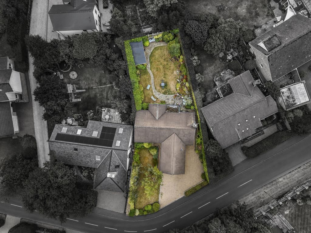 Property photo 3 of 25 Drone Shot