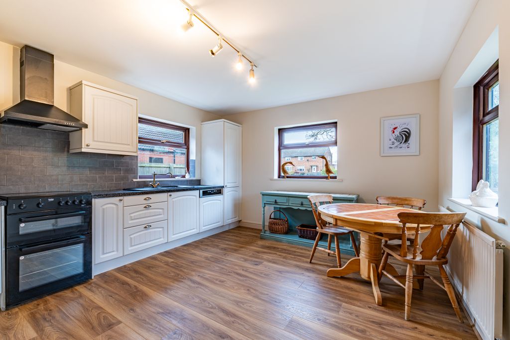 Property photo 2 of 19 Photo 2