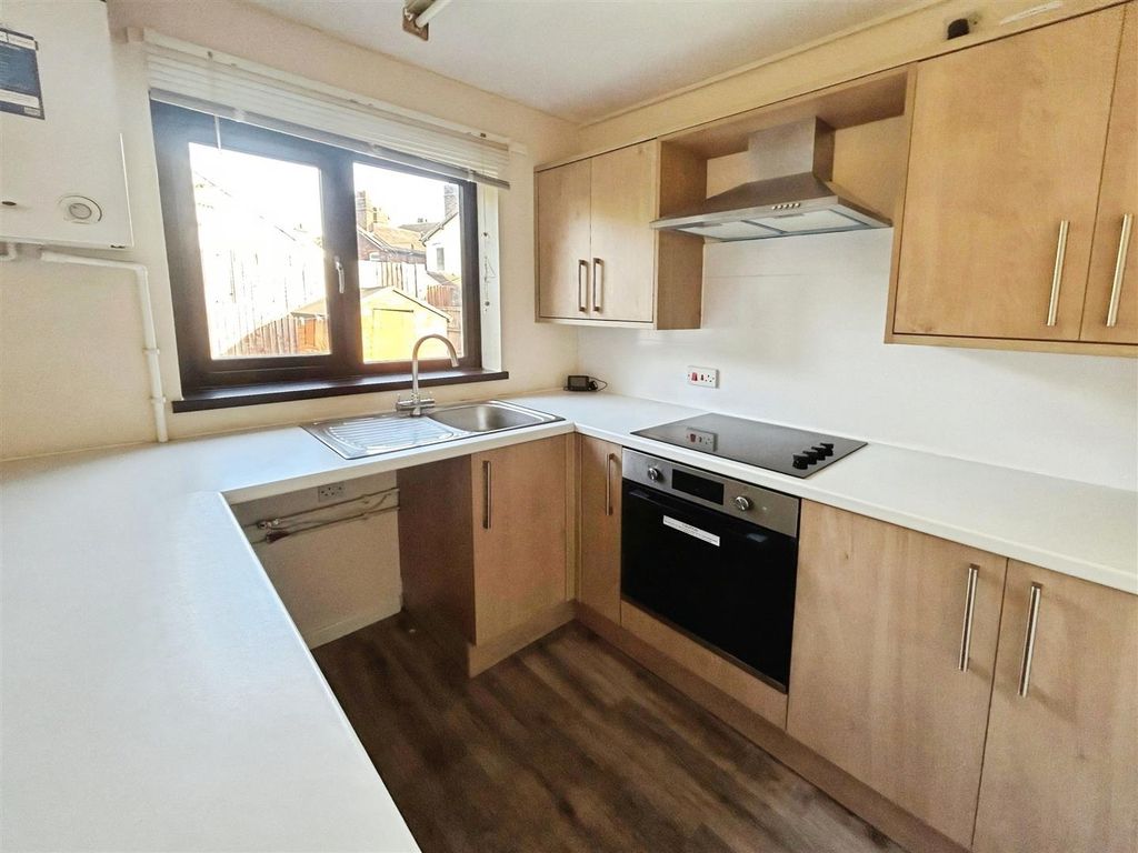 Property photo 3 of 11 616F223B-6.Jpg