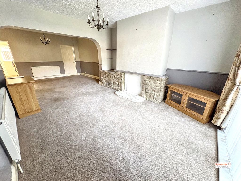 Property photo 3 of 20 Picture No. 13