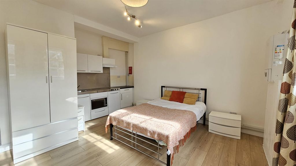 Property photo 2 of 5 Whatsapp Image 2025-04-02 At 09.45.14 (2).Jpeg