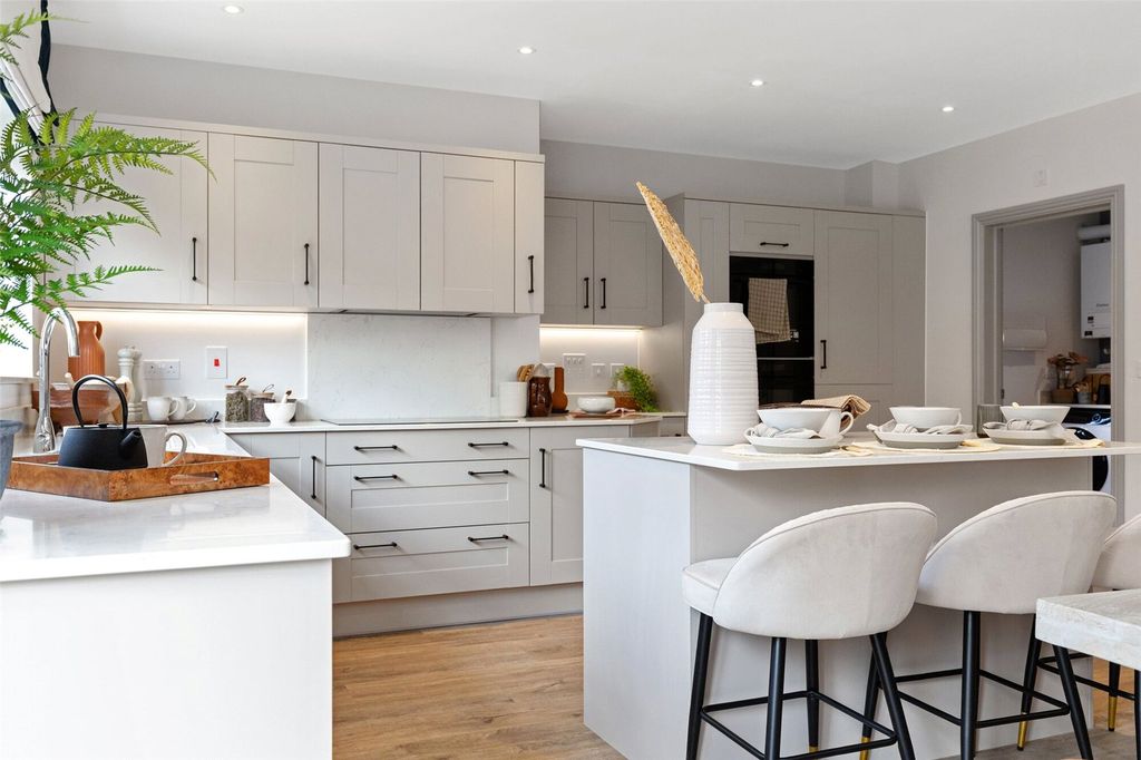 Property photo 3 of 9 Picture No. 02