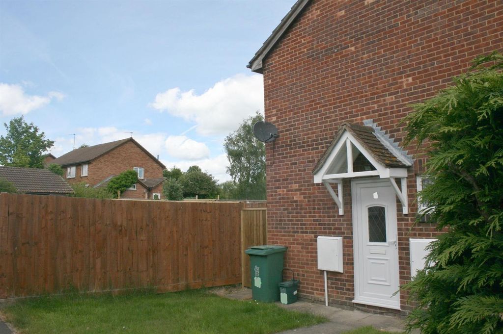 Property photo 1 of 8 Front Photo.Jpg