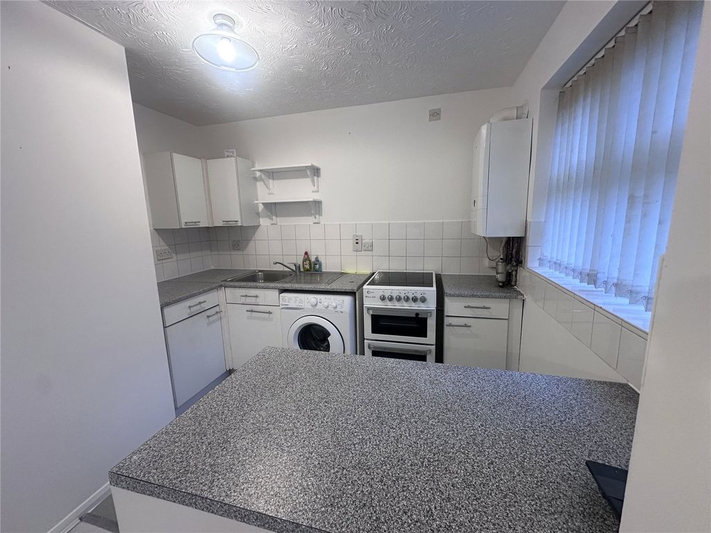 Property photo 3 of 7 Picture No. 22