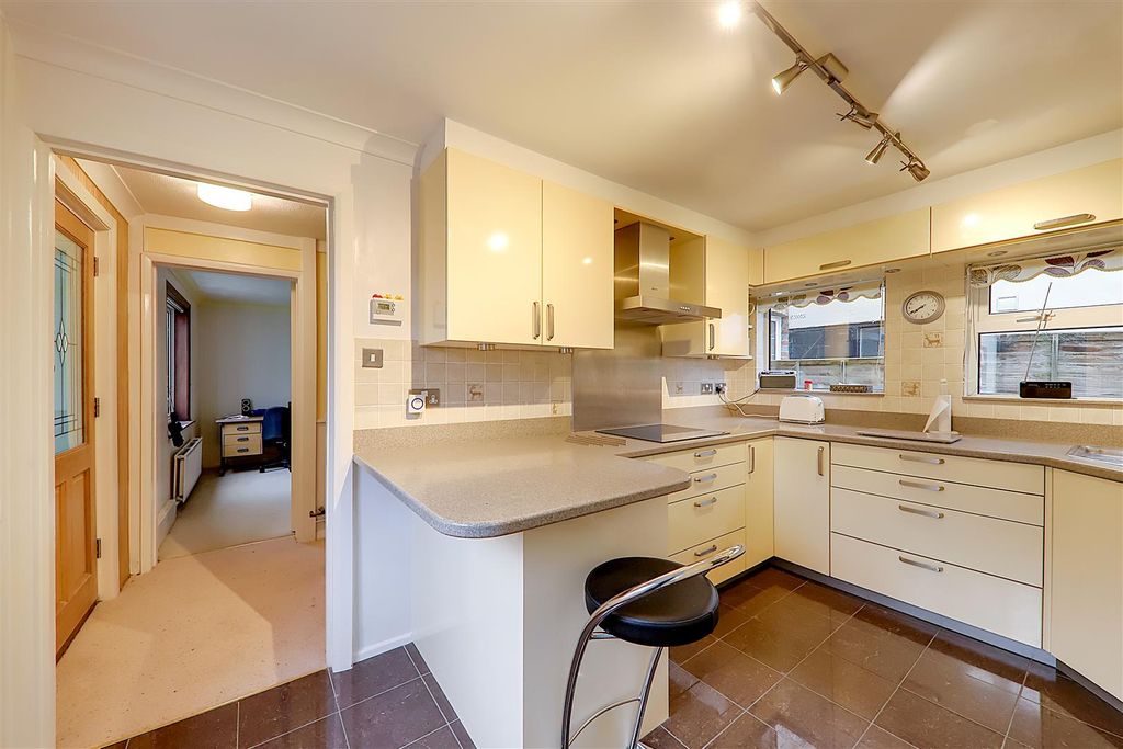 Property photo 3 of 21 Img_7633-Img_7635.Jpg