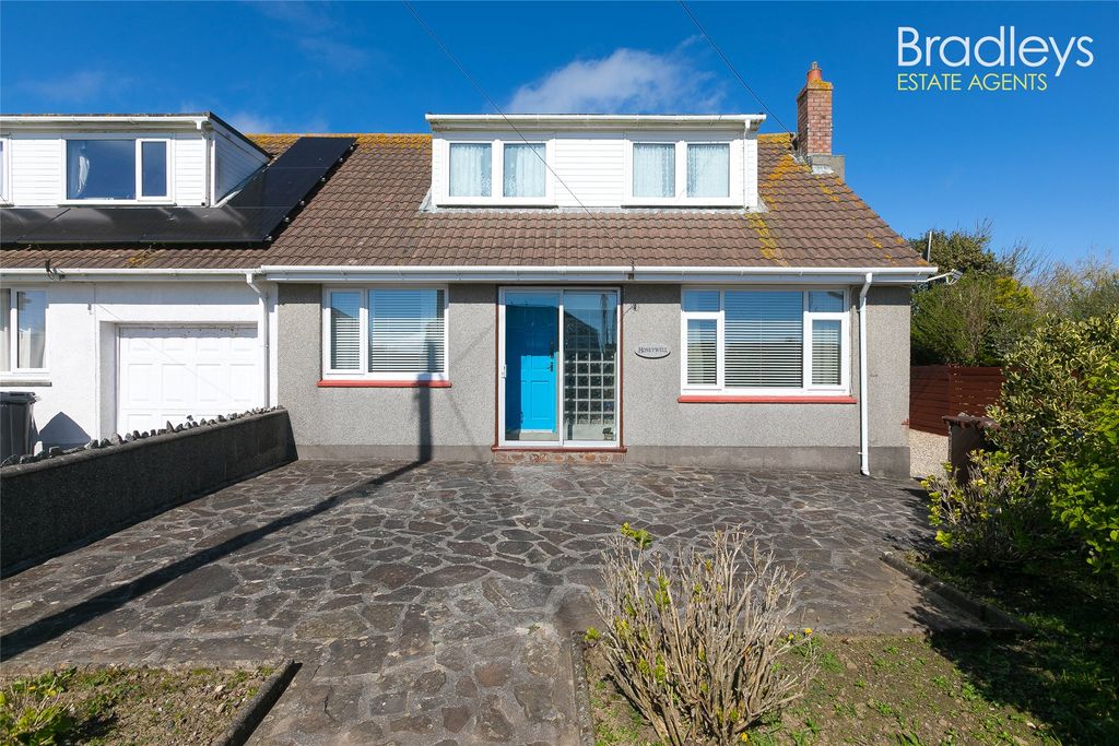 Property photo 3 of 26 Picture No. 21