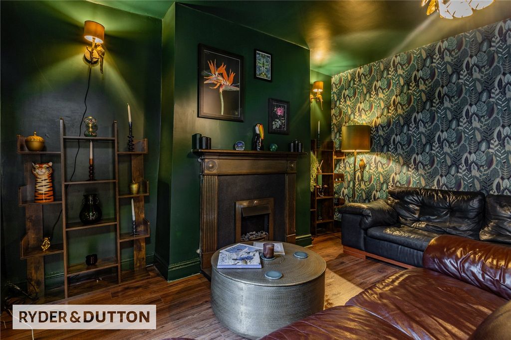 Property photo 2 of 19 Picture 2