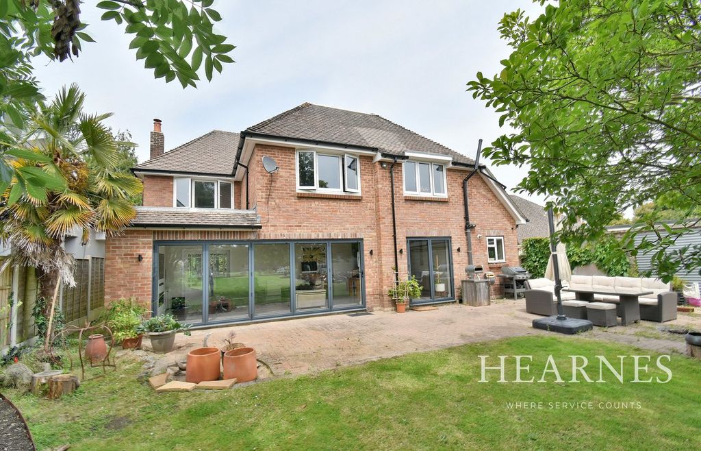 Property photo 1 of 26
