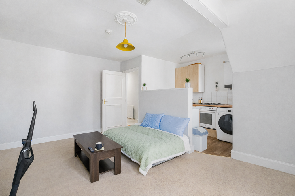 Property photo 3 of 20