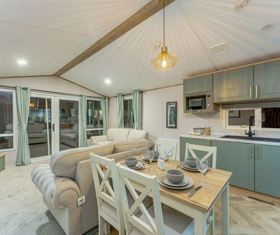 Property photo 1 of 5 Altlas Heritage 402.Jpg