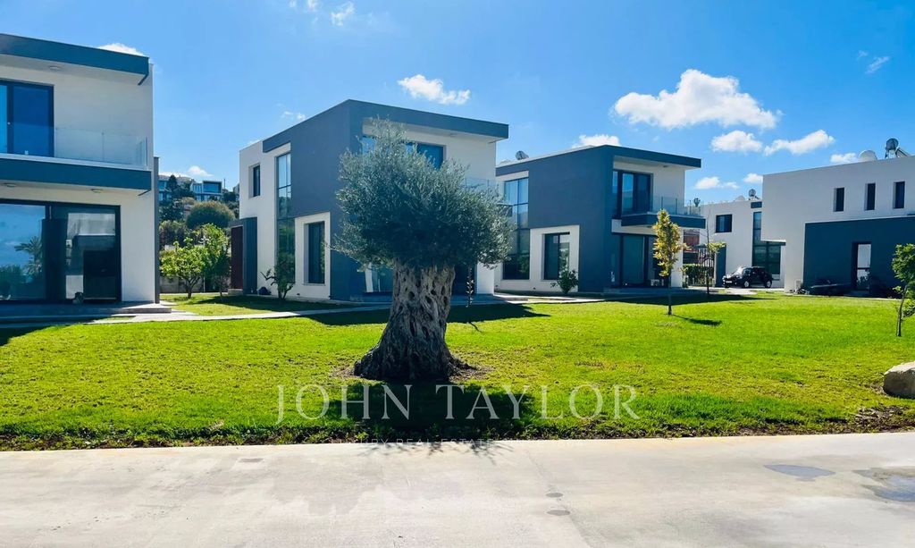 Property photo 1 of 21