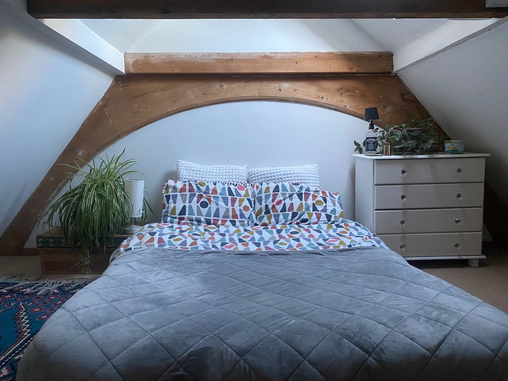 Property photo 3 of 32