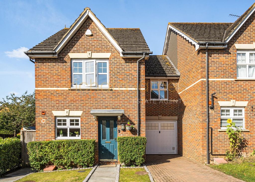 Property photo 1 of 16 d6603B2F-545F-491A-8F34-72ce31F3dc22.Jpg