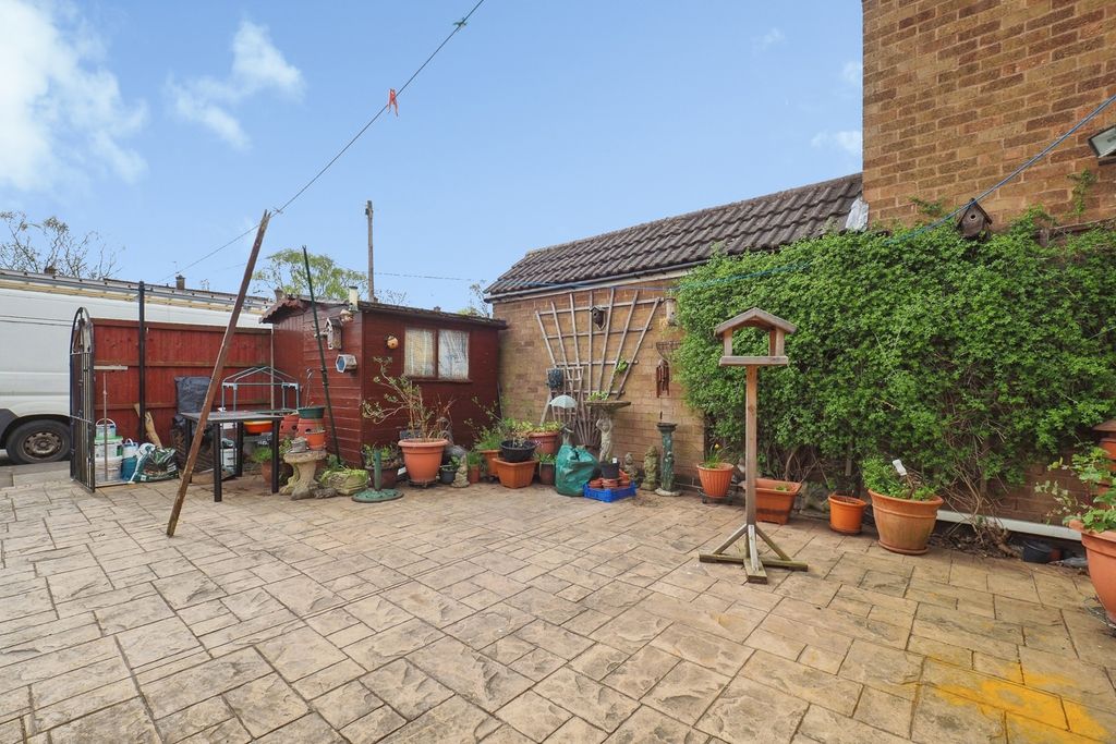 Property photo 2 of 28 Pbox-Img.Jpg