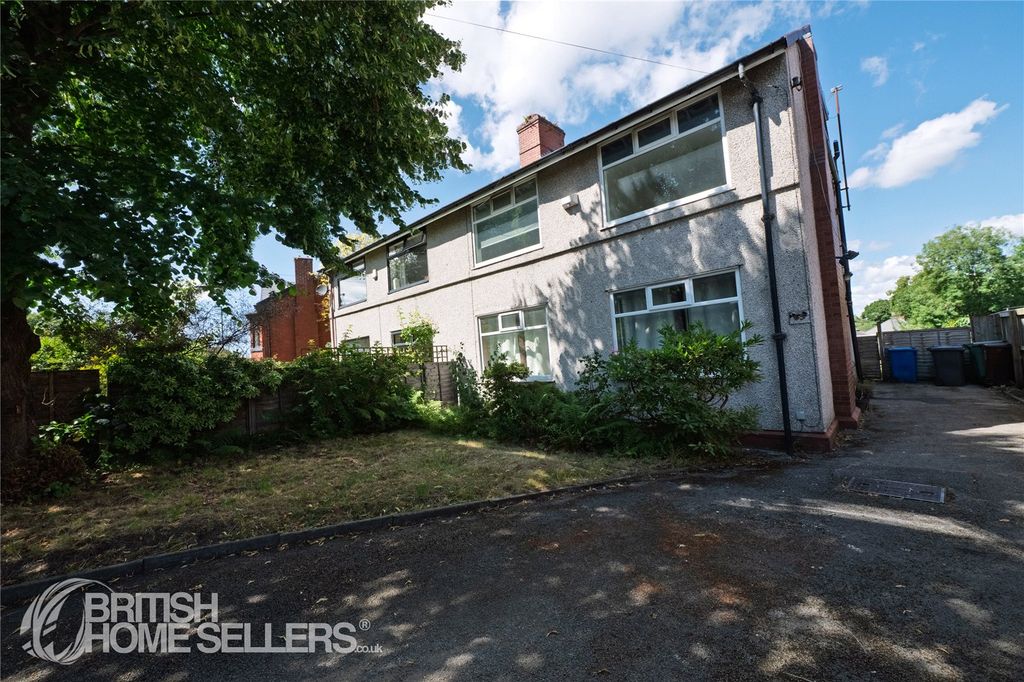 Property photo 2 of 33 Picture No. 46
