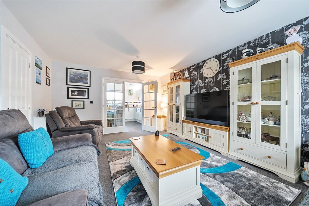 Property photo 2 of 20 Picture No. 04