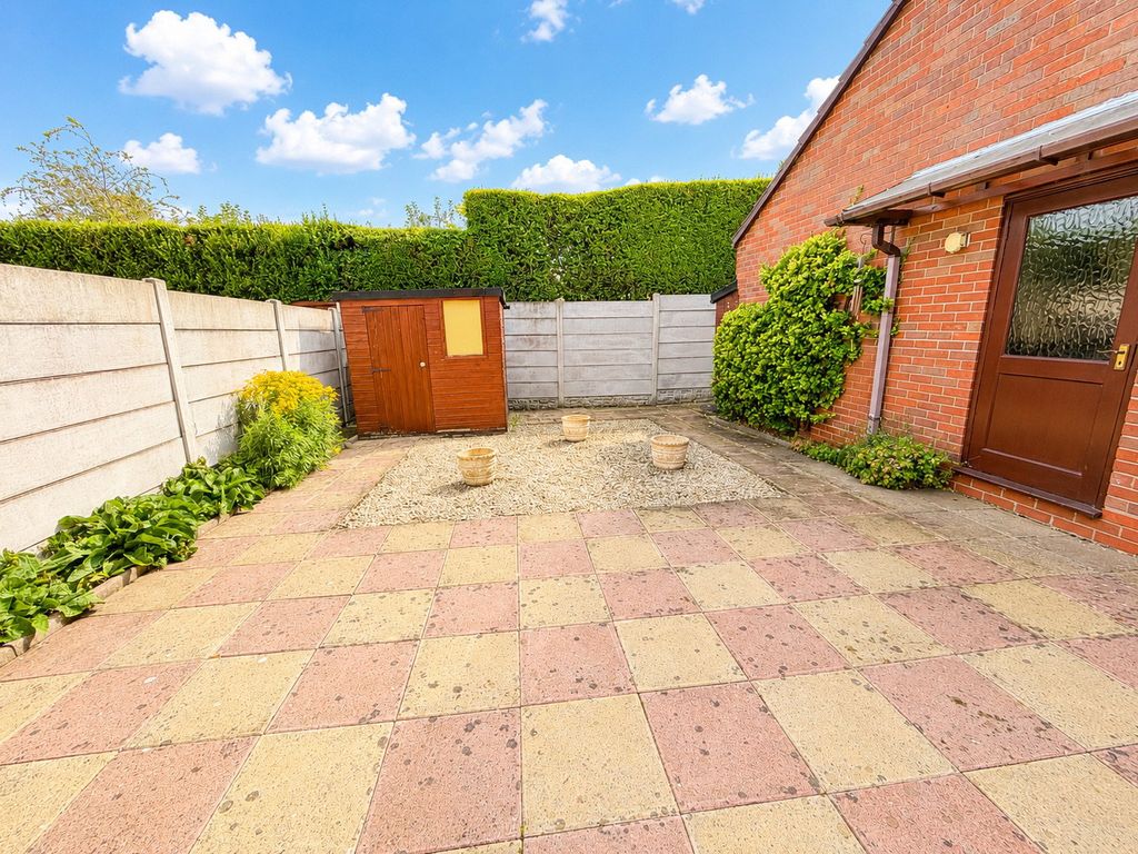 Property photo 2 of 15