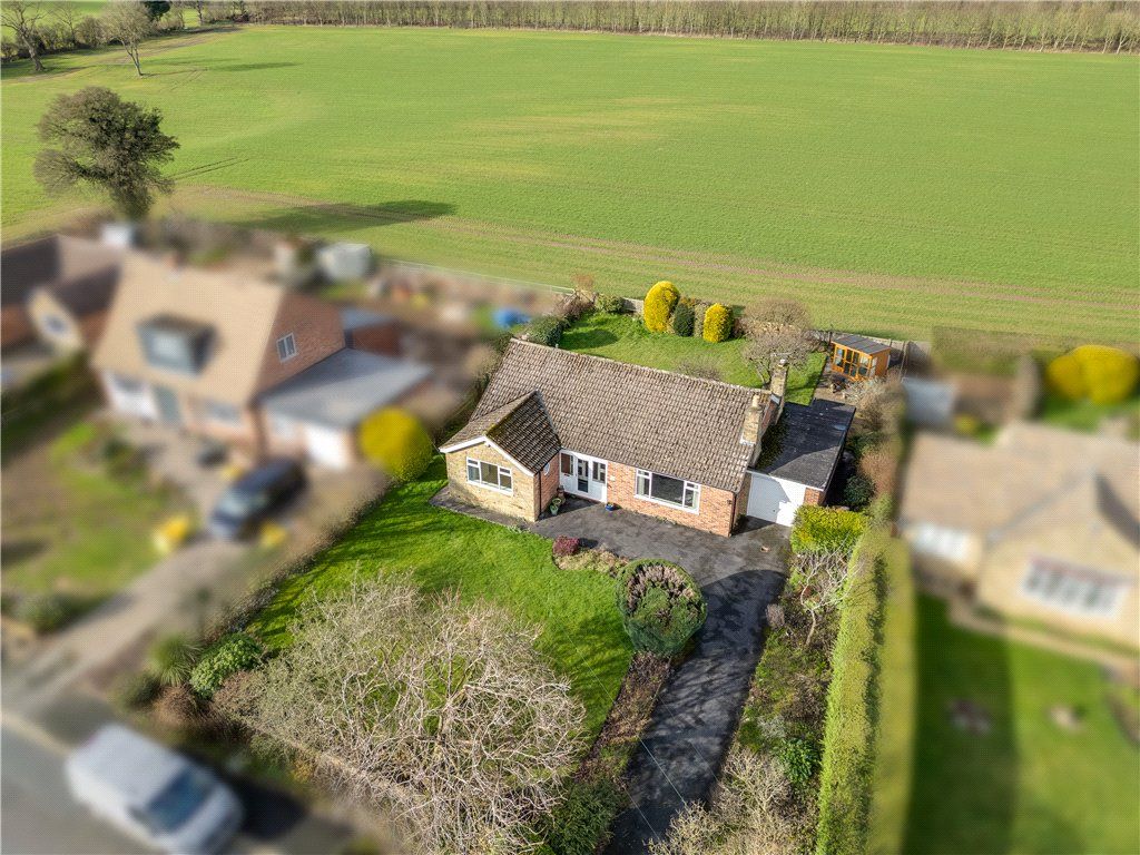 Property photo 2 of 14 Picture No. 23
