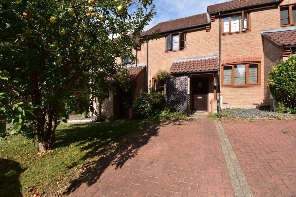 Property photo 1 of 23