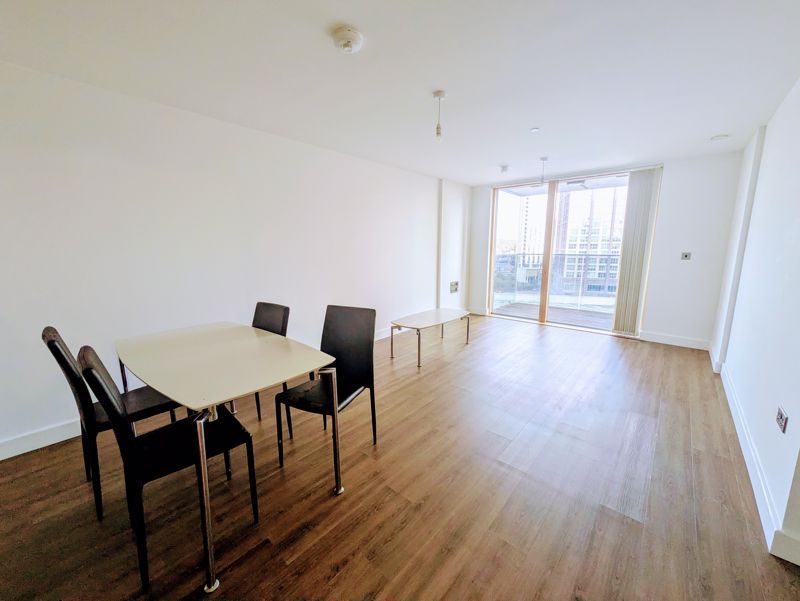 Property photo 2 of 8 Photo 2