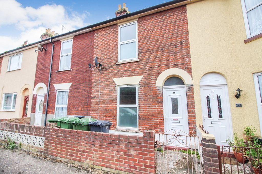 Property photo 1 of 10