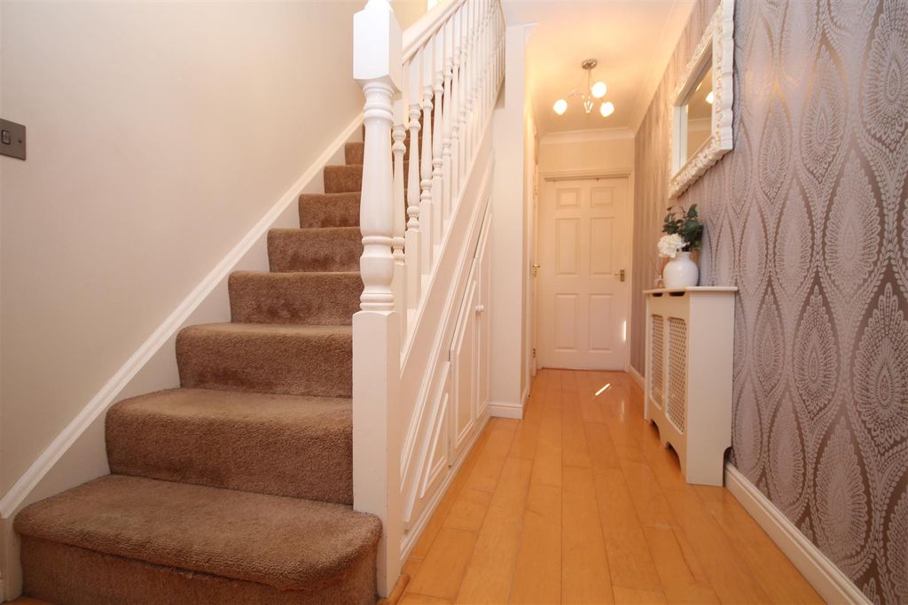 Property photo 3 of 25 Img_8052.Jpg