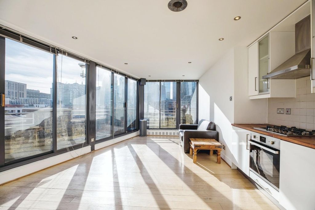 Property photo 1 of 11 0T7A7408-Hdr.Jpg
