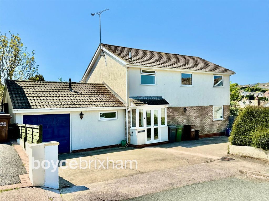 Property photo 1 of 28 Frontwm.Jpg