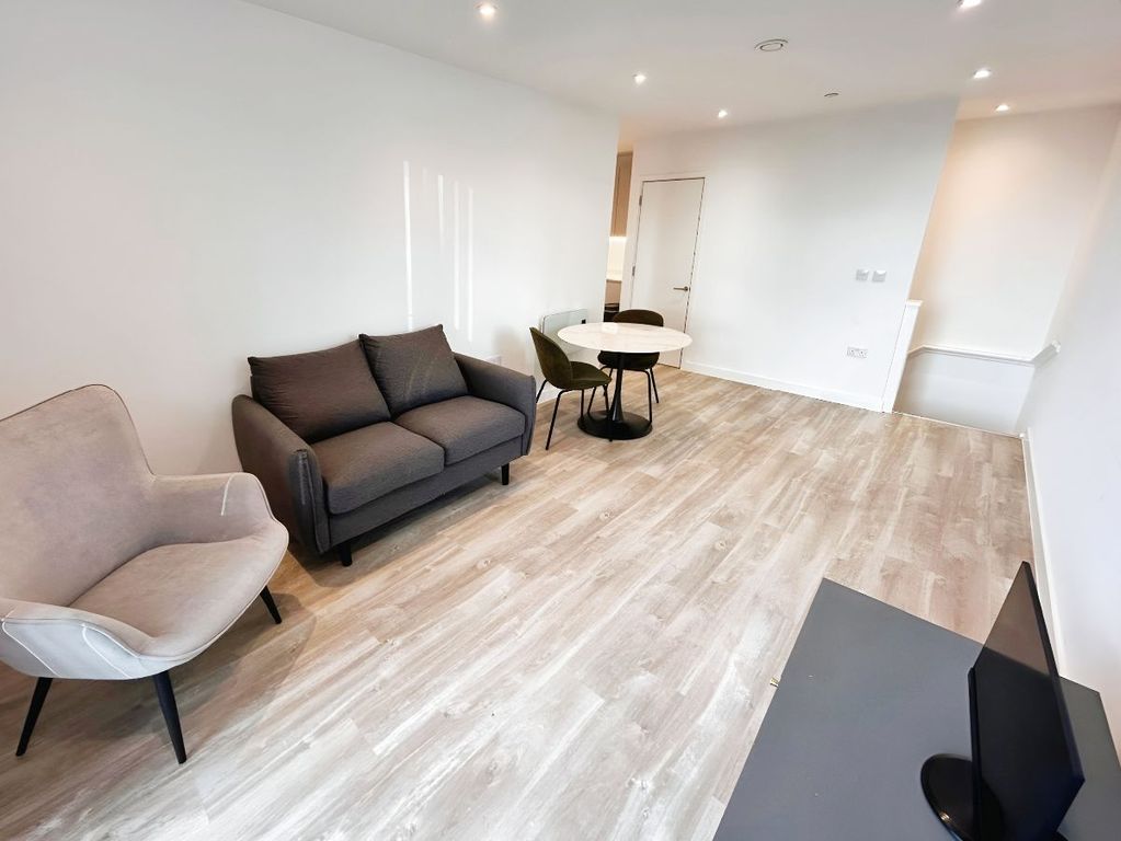 Property photo 3 of 20