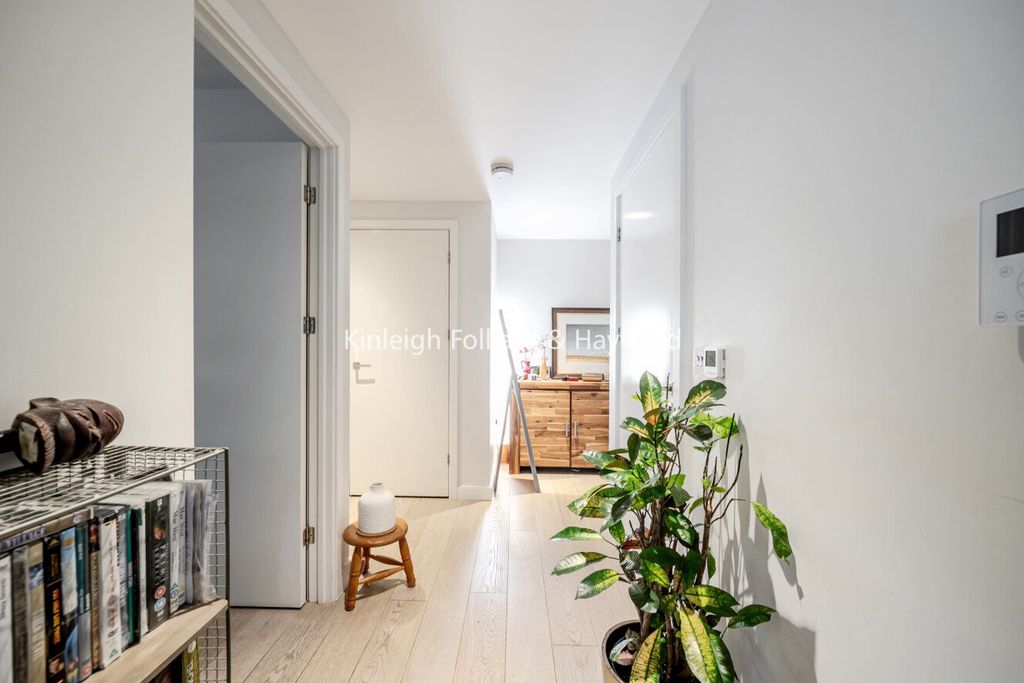 Property photo 3 of 15 Picture No. 14